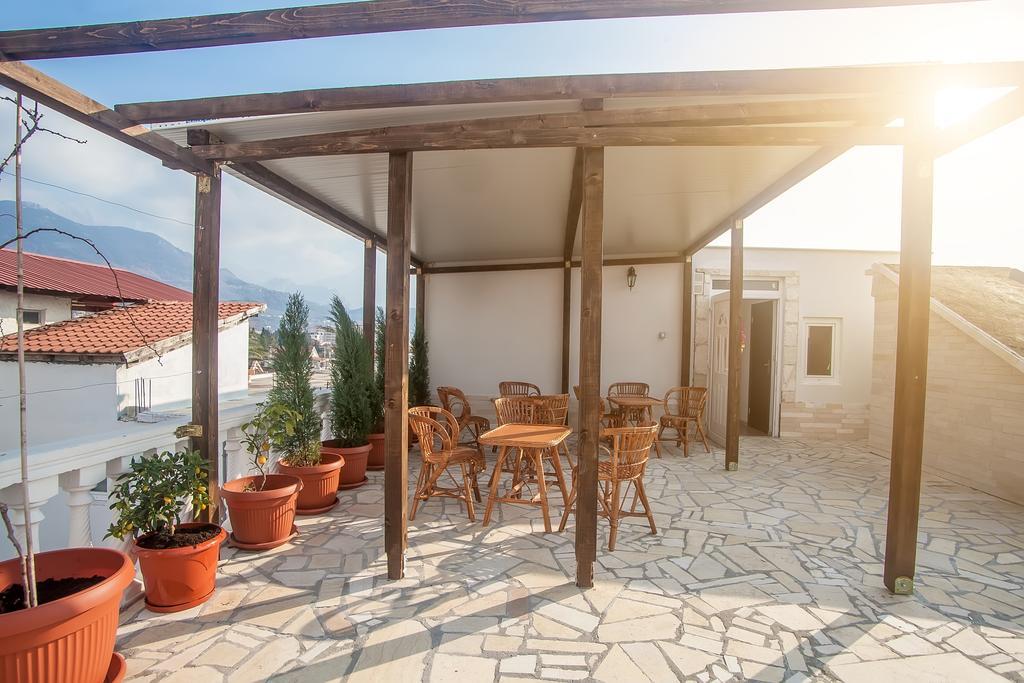 Rooms And Apartments Milana Bar Luaran gambar