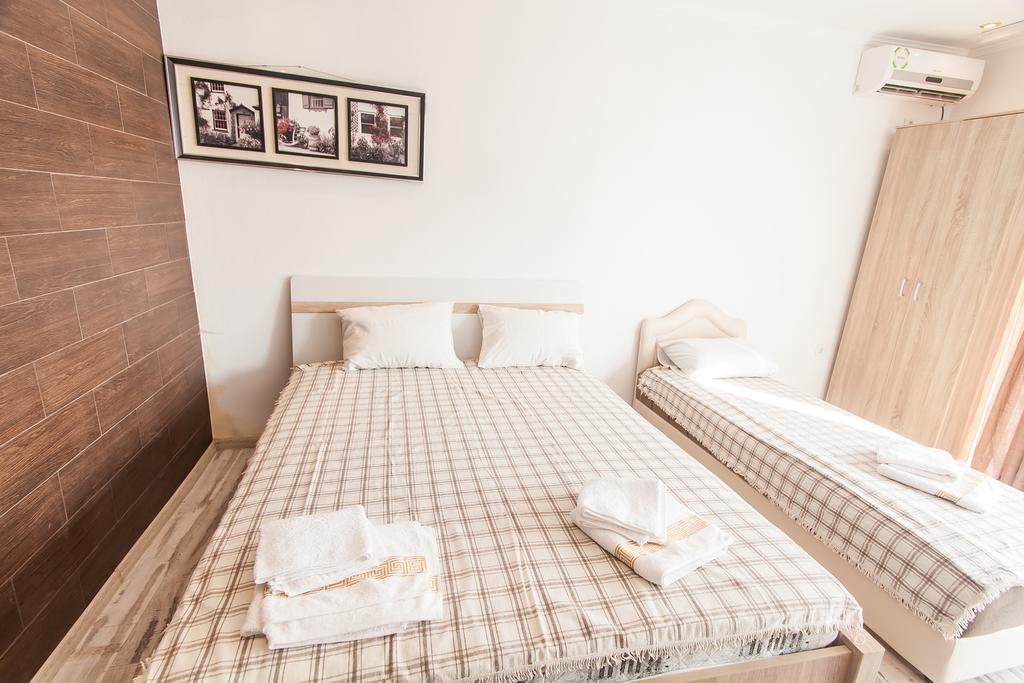 Rooms And Apartments Milana Bar Luaran gambar