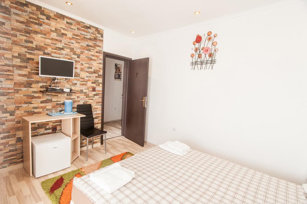 Rooms And Apartments Milana Bar Luaran gambar