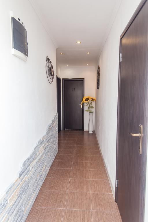 Rooms And Apartments Milana Bar Luaran gambar