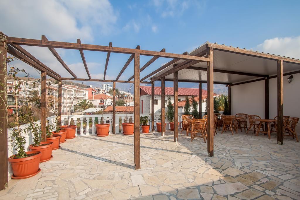 Rooms And Apartments Milana Bar Luaran gambar