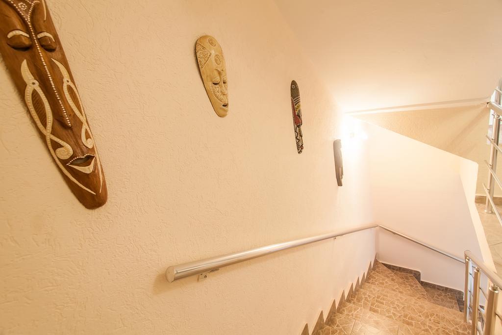 Rooms And Apartments Milana Bar Luaran gambar