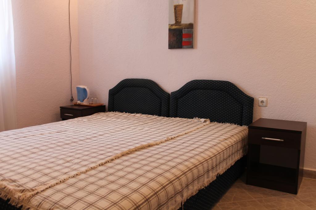 Rooms And Apartments Milana Bar Luaran gambar