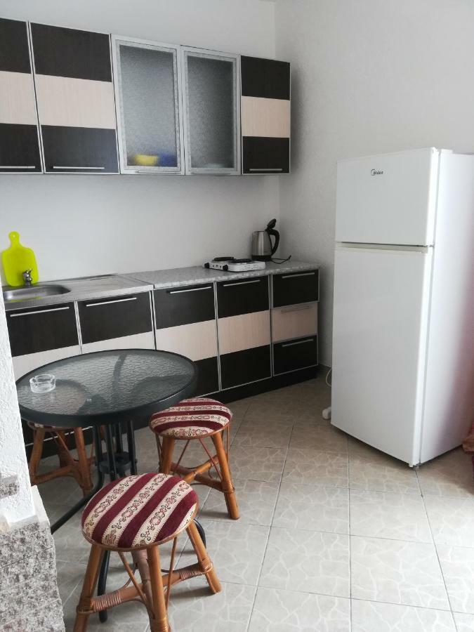 Rooms And Apartments Milana Bar Luaran gambar