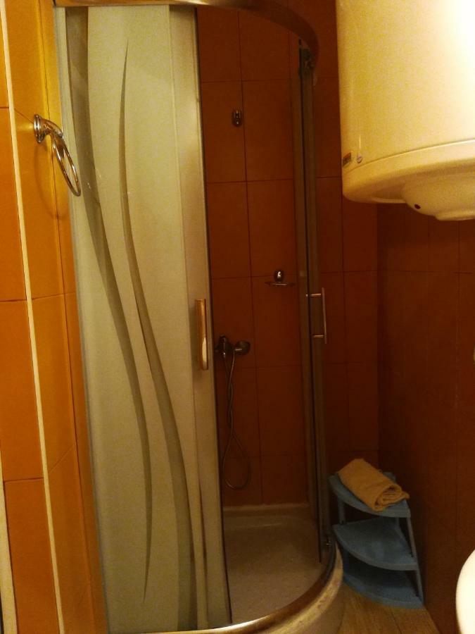 Rooms And Apartments Milana Bar Luaran gambar
